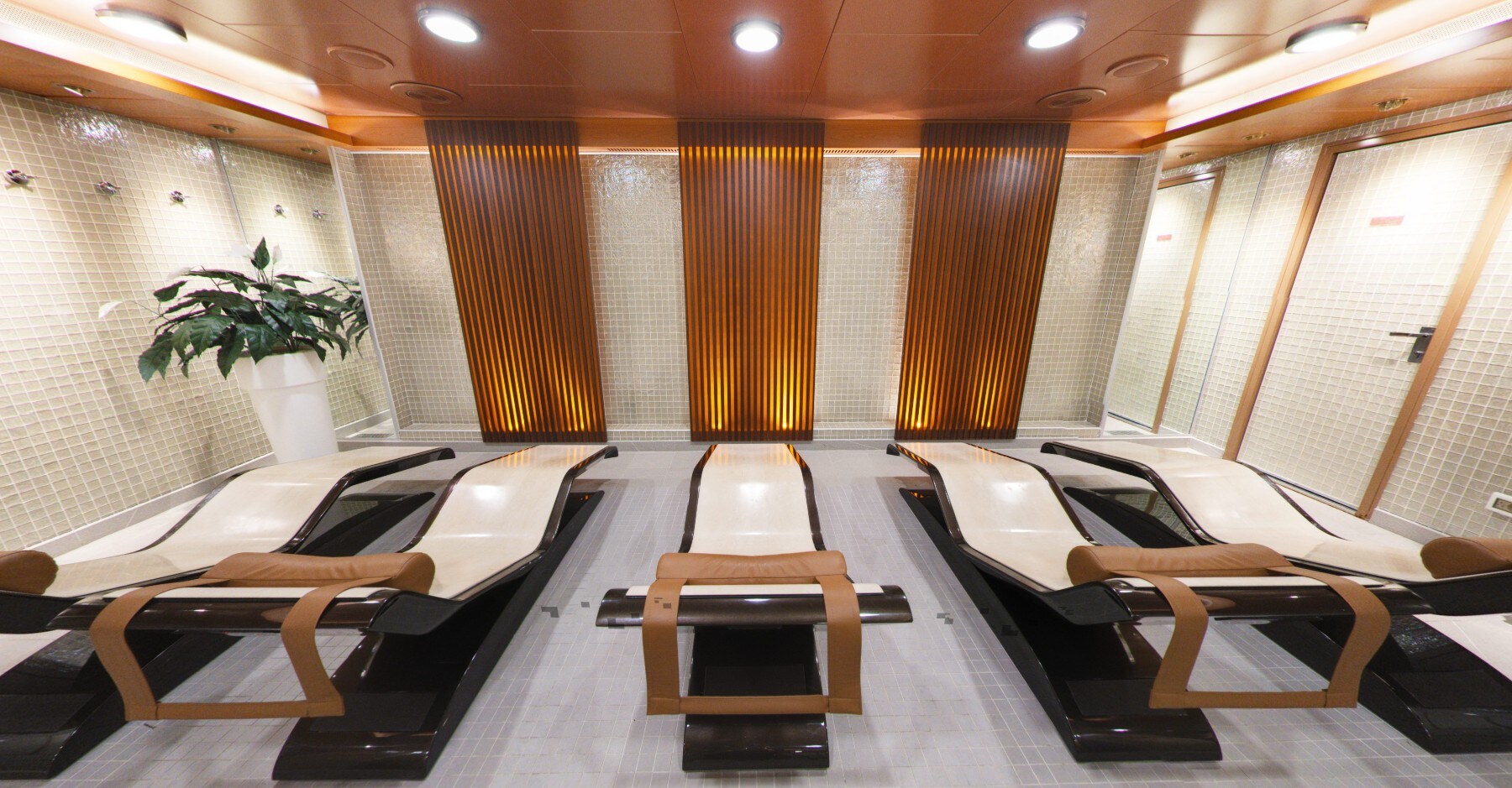 Spotlight On Azura s Spa And Wellness P O Cruises